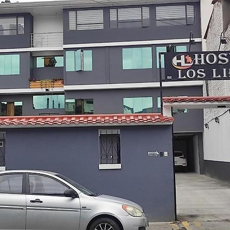 Hostal Los Lirios Loja Extérieur photo