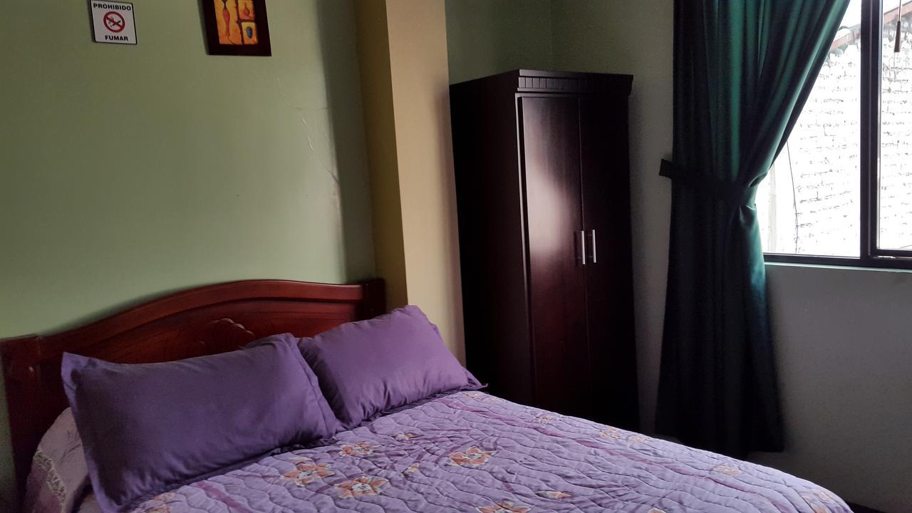 Hostal Los Lirios Loja Extérieur photo